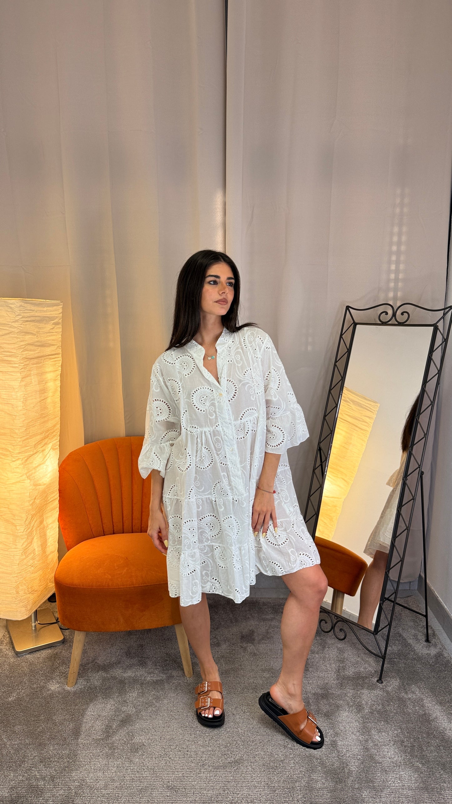 Abito Monica