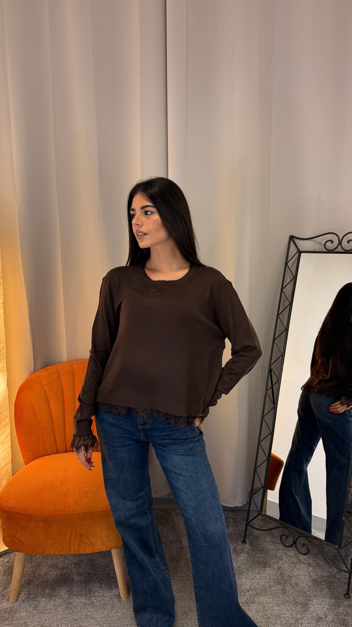 Maglioncino con pizzo bordeaux